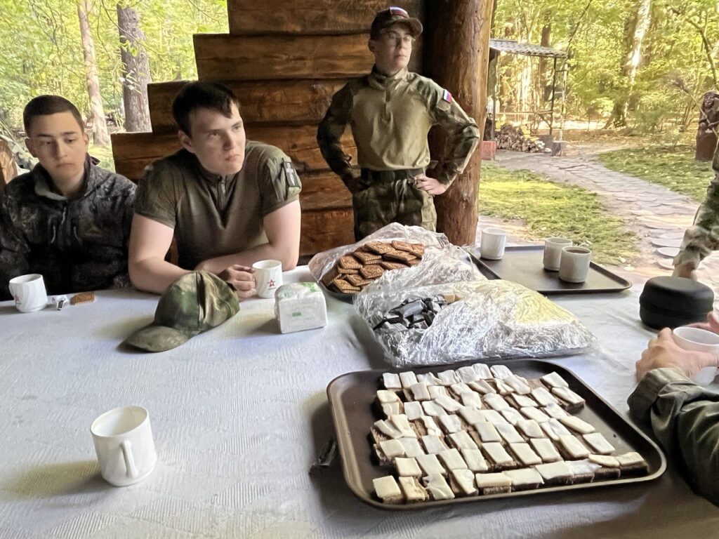 ВОЕННО-СПОРТИВНЫЕ СБОРЫ «ЗАРНИЦА»